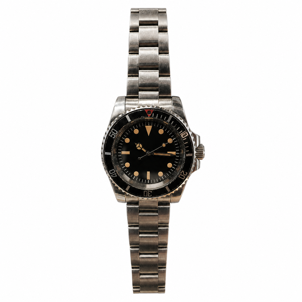 40mm aged military diver automatic watch with no-logo black dial and steel bracelet