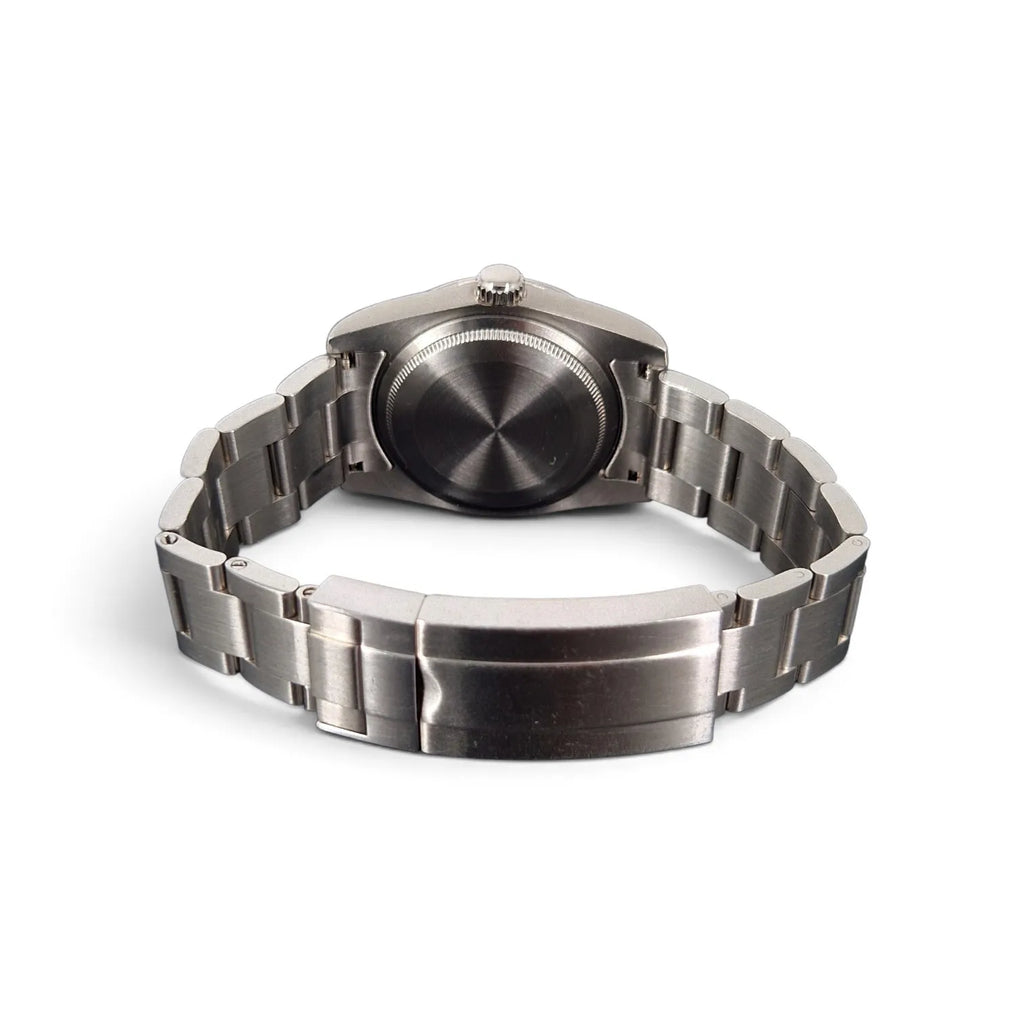 Stainless steel bracelet, folding clasp and caseback of the vintage 3-6-9 field watch